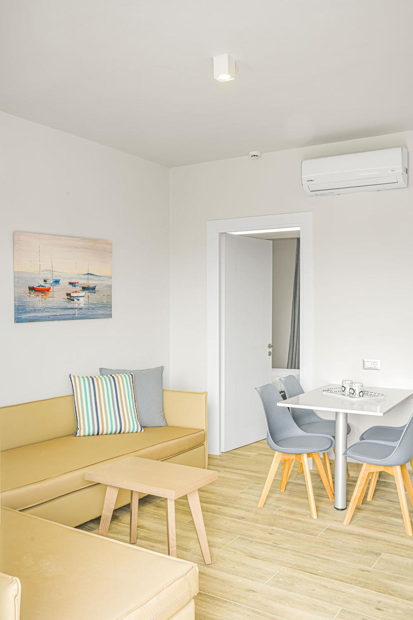 Sergiani Garden Hotel Apartments Stalida Exterior photo